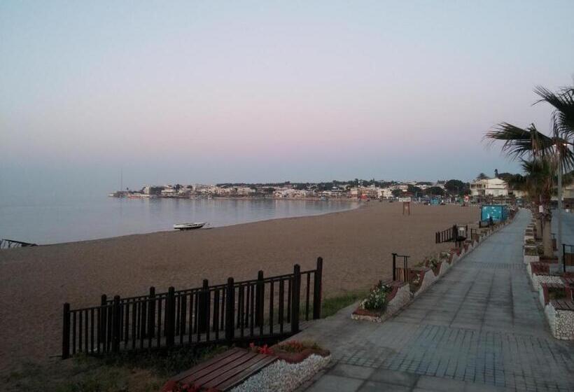 בית מלון כפרי Altinersan