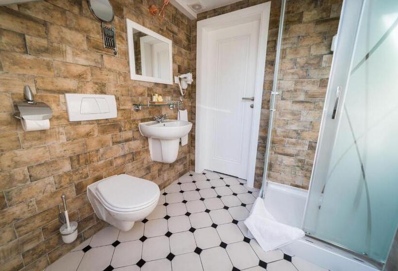 هتل Amax Boutique