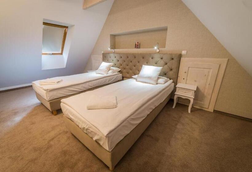 هتل Amax Boutique