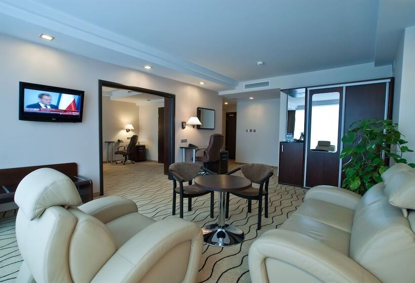 ホテル Ambasador Centrum