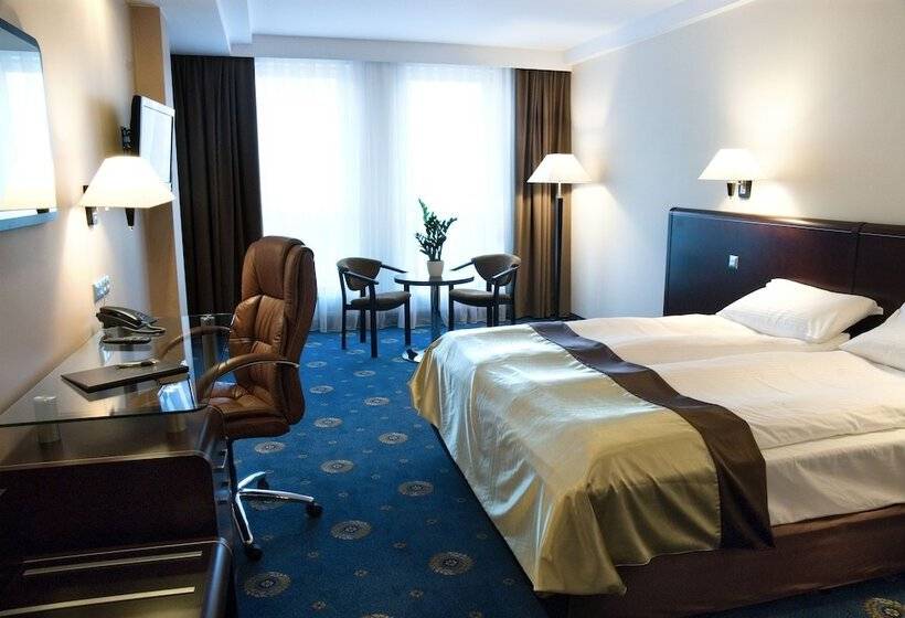 ホテル Ambasador Centrum