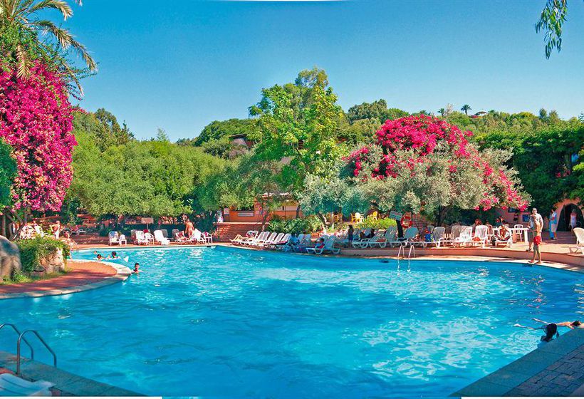 בית מלון כפרי Arbatax Park Resort Il Villaggio