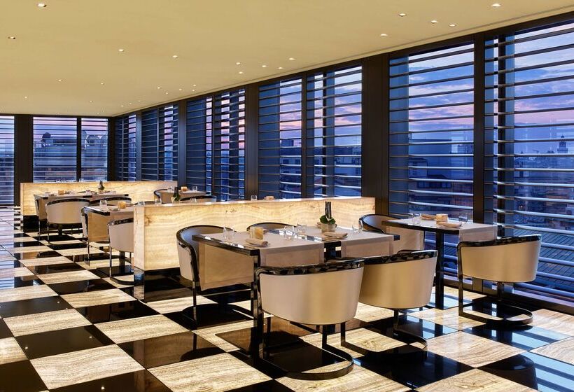 Armani Hotel Milano