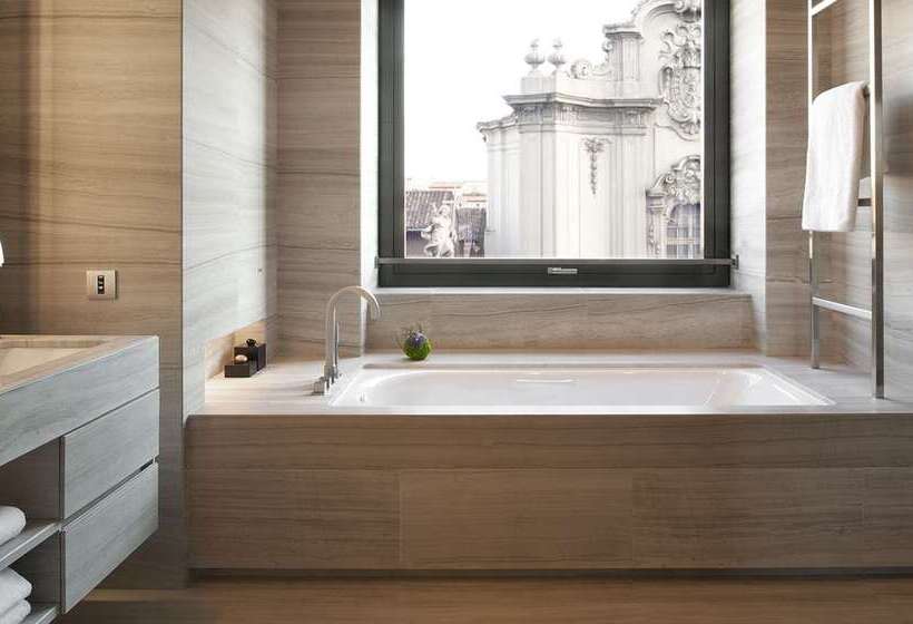 Armani Hotel Milano