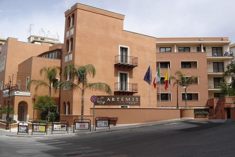 ホテル Artemis