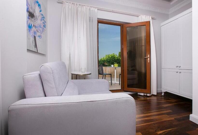 Ascot Hotel Büyükada