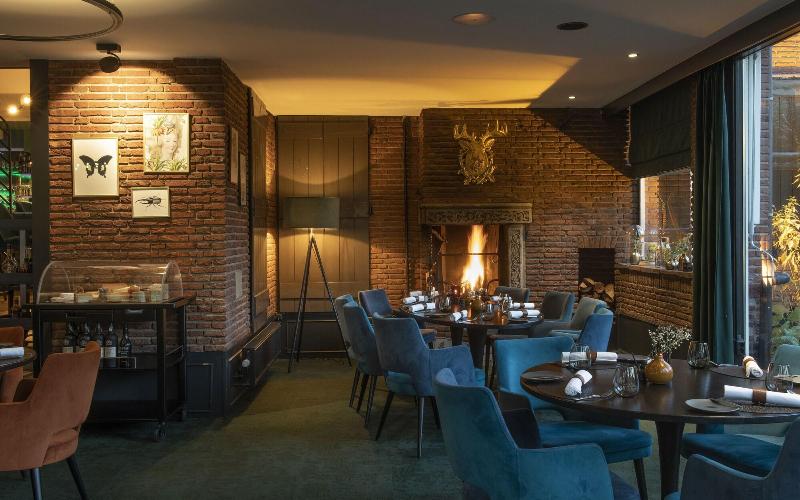 هتل Auberge Du Bonheur