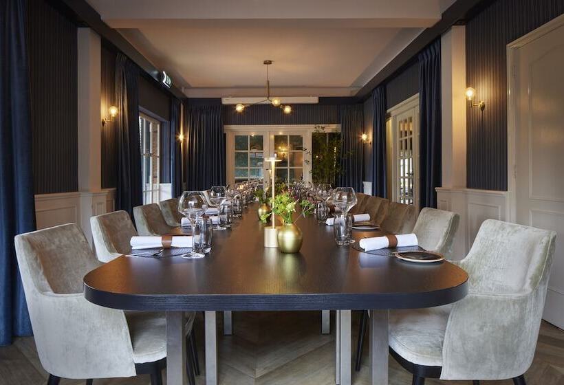 هتل Auberge Du Bonheur