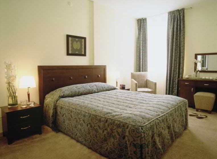 Отель Baran Airport Residence