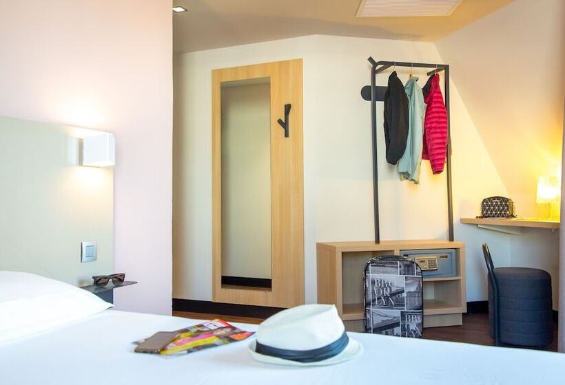 B&b Hotel Marseille Centre La Timone