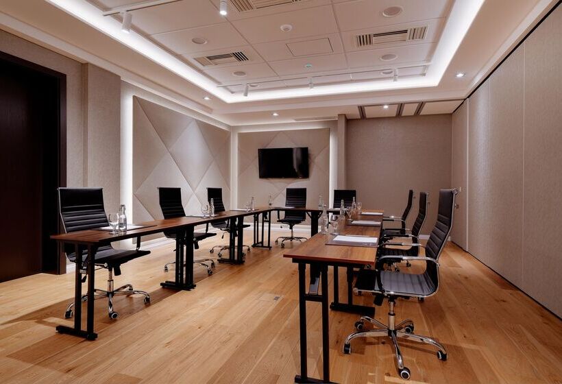 B&b Hotel Rzeszów Centrum