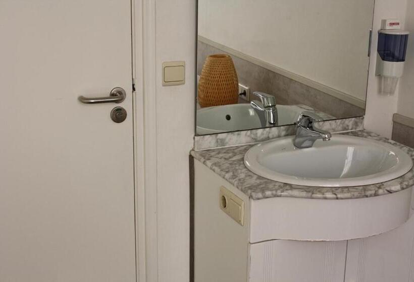 בית מלון כפרי Benno