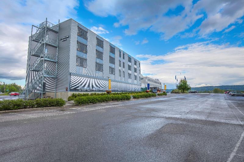 فندق Best Western Leto Arena