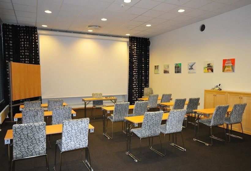 فندق Best Western Leto Arena