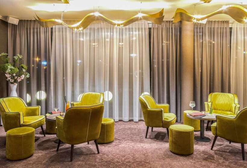 ホテル Best Western Plus Io