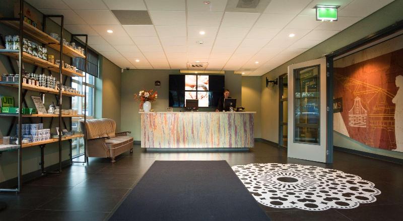 ホテル Best Western Zaan Inn