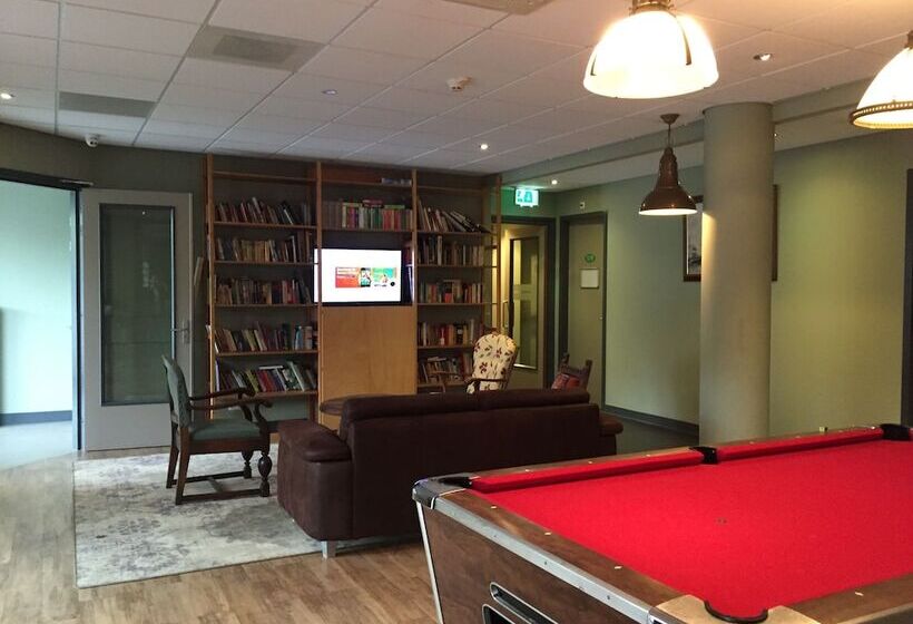 בית מלון כפרי Best Western Zaan Inn