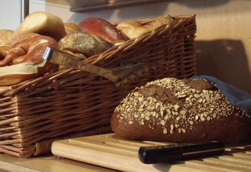 فندق Bettina Garni