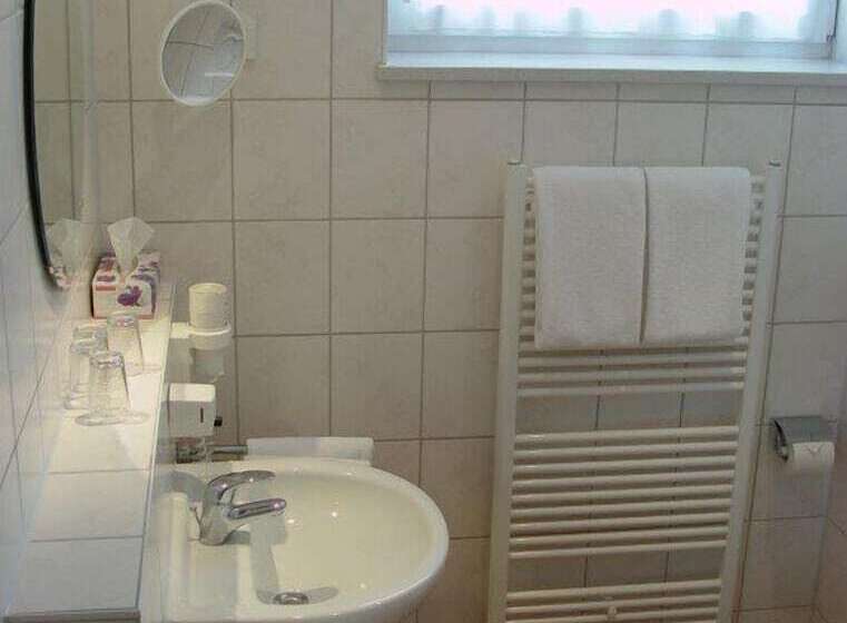 فندق Bettina Garni