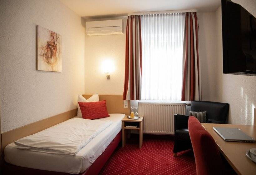 فندق Bettina Garni