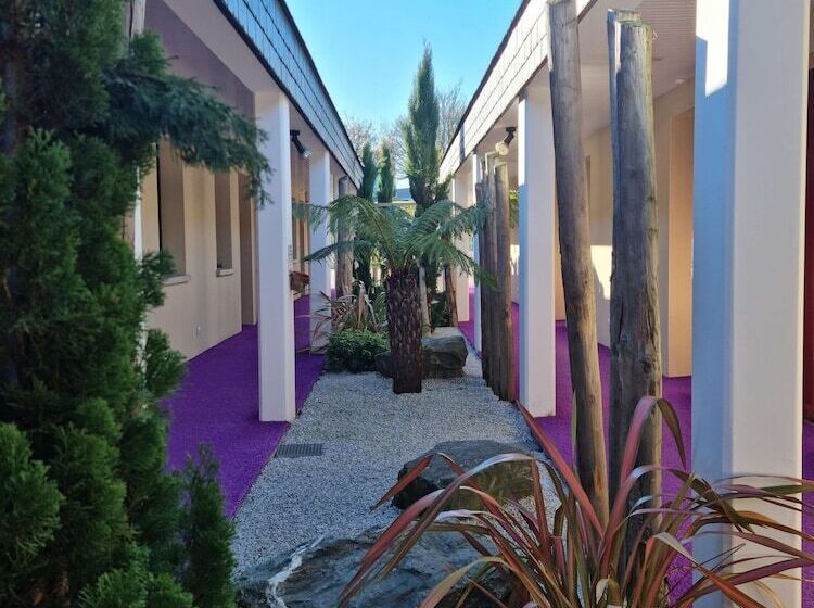 Brit Hotel Au Pays De Vitré