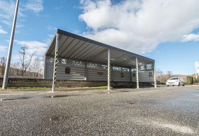 Brit Hotel Confort Foix