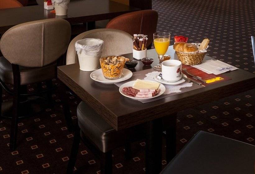 Brit Hotel Confort Foix