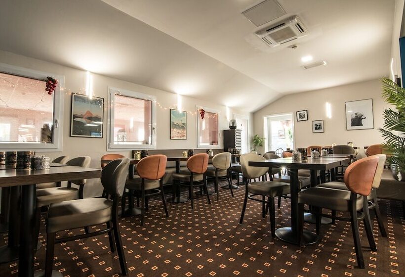 Brit Hotel Confort Foix