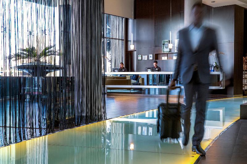 هتل Centro Sharjah