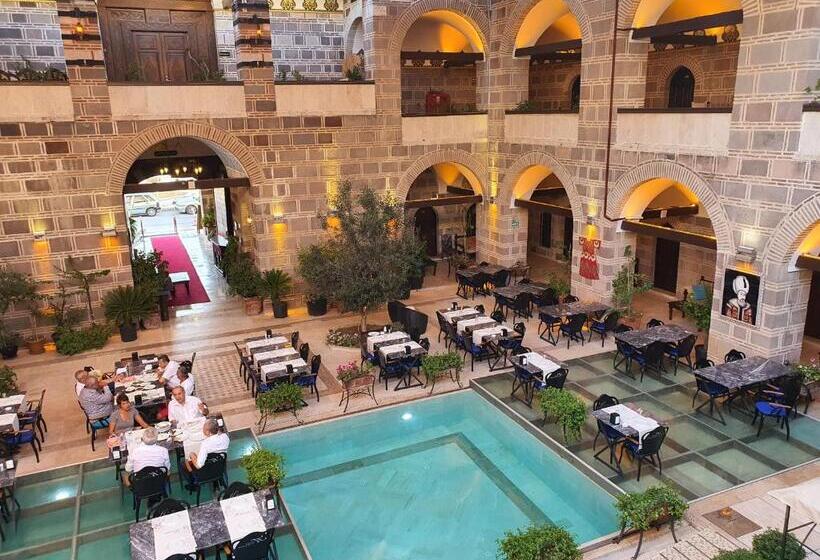 酒店 Kanuni Kervansaray Historical