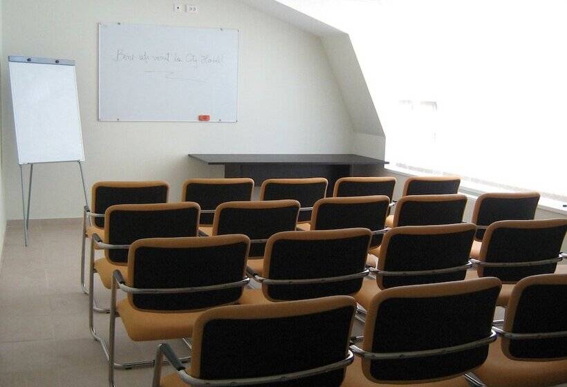 City Hotel Bucharest