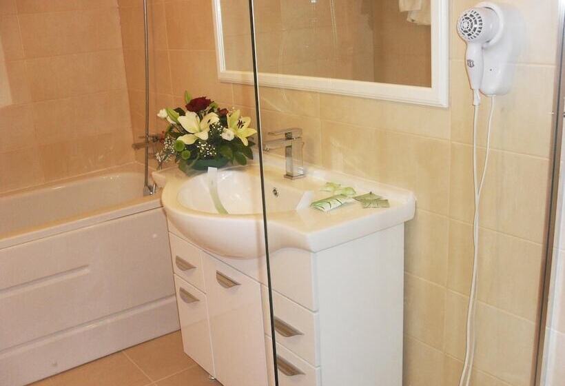 City Hotel Bucharest