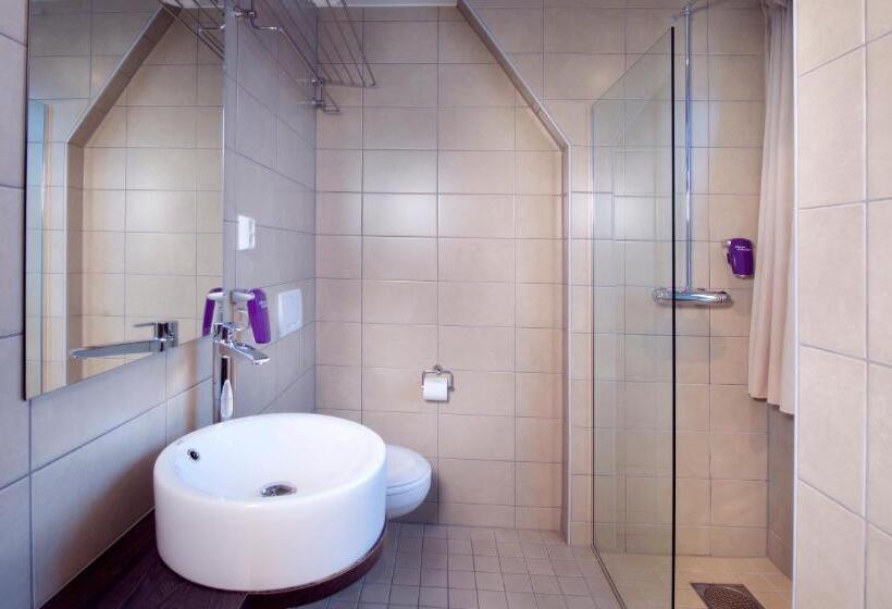 בית מלון כפרי Banken