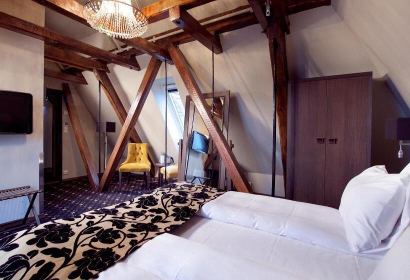 בית מלון כפרי Banken