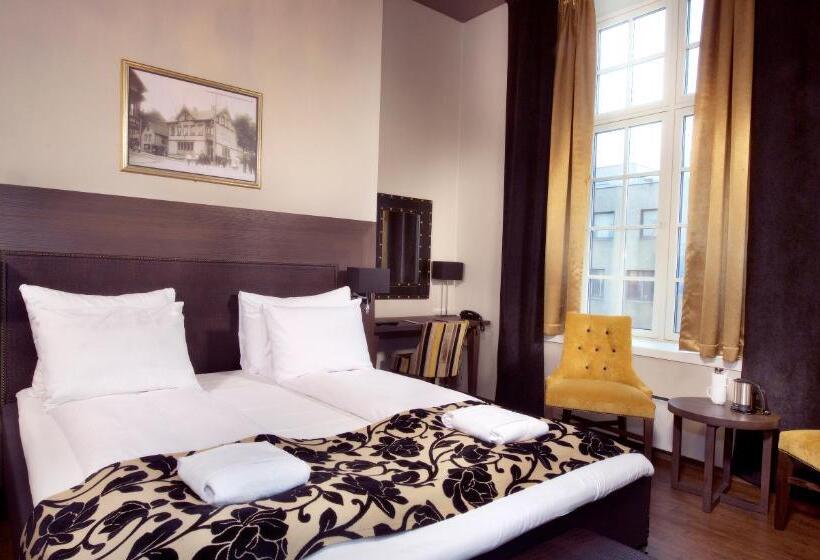 בית מלון כפרי Banken