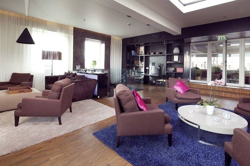 Clarion Collection Hotel Folketeateret