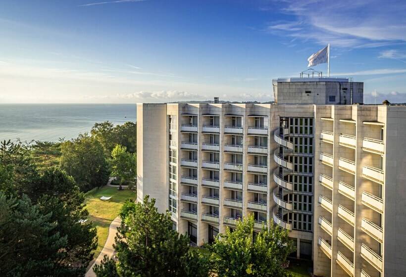 Cliff Hotel Rügen
