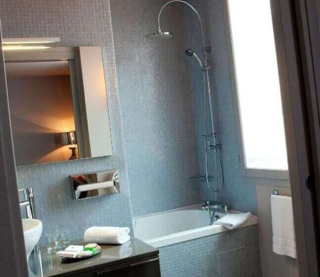 בית מלון כפרי De Paris