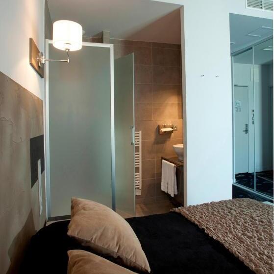 בית מלון כפרי De Paris