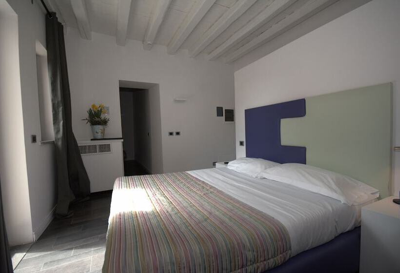 בית מלון כפרי De Rome