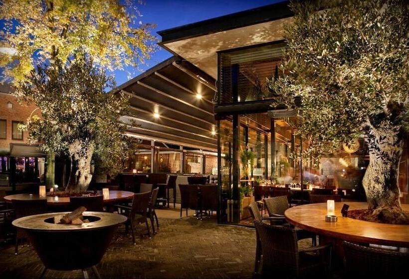 Отель De Schout