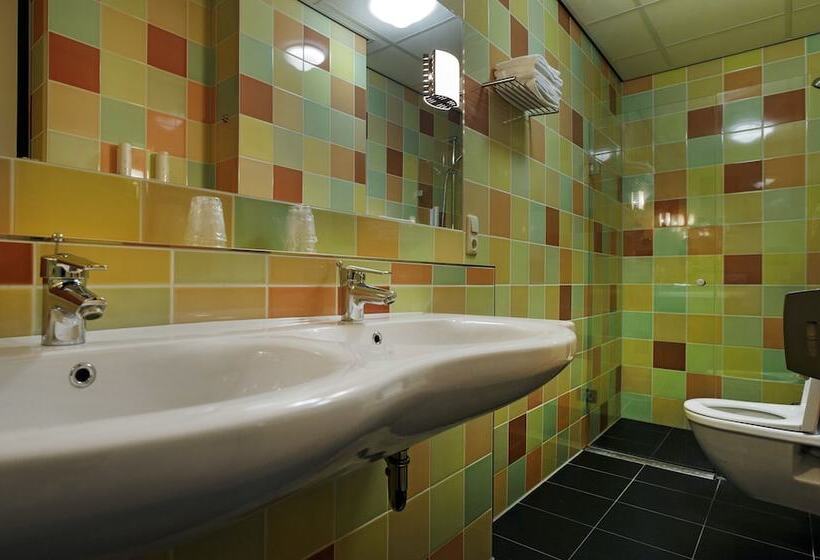 Отель De Schout