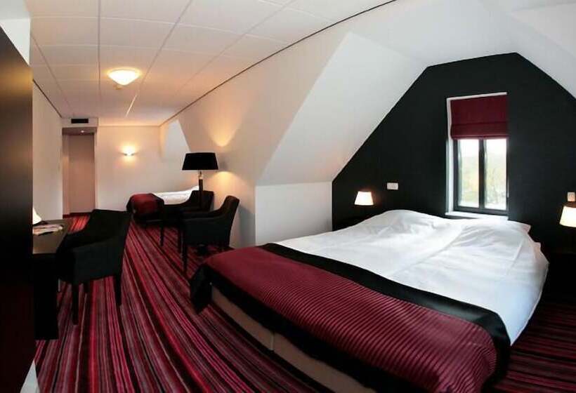 Отель De Schout