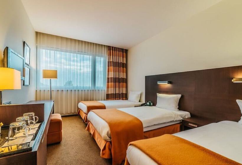 호텔 Desilva Warszawa Piaseczno