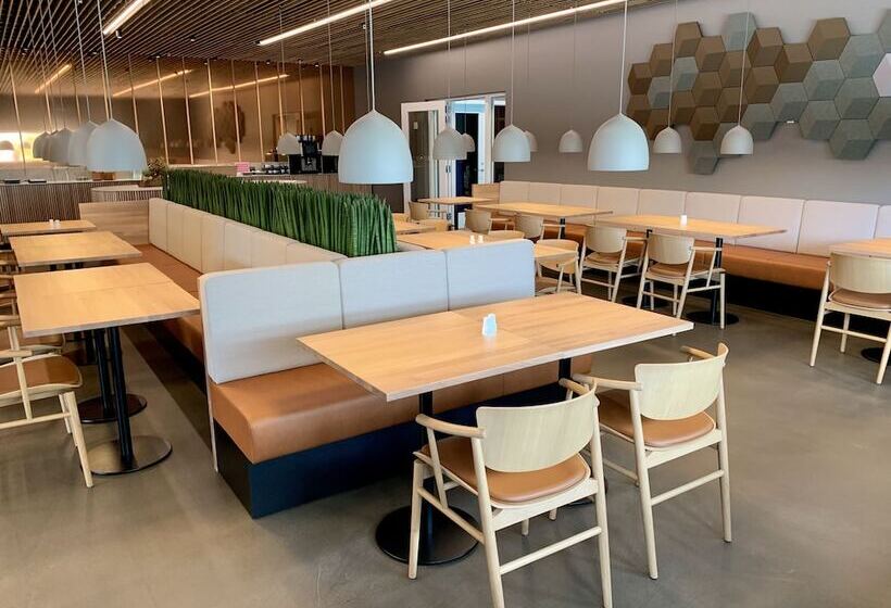 فندق Dgi Huset Herning