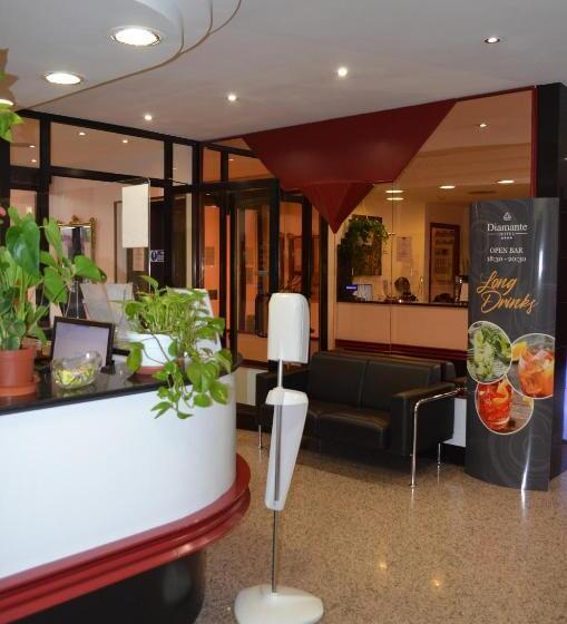 בית מלון כפרי Diamante