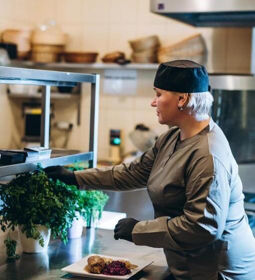 Отель Dworek Magnat