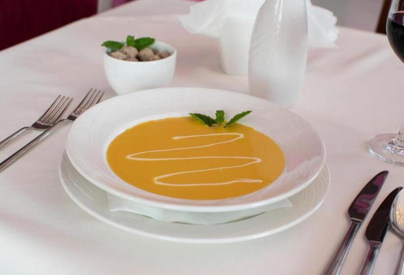 Отель Dworek Magnat