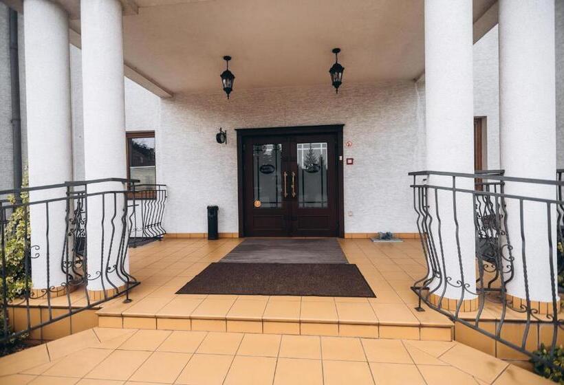 Отель Dworek Magnat