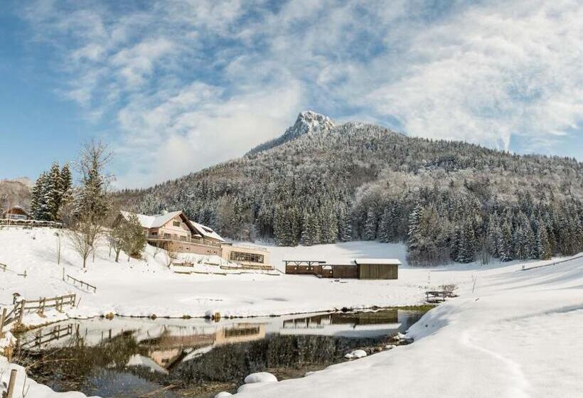 فندق Ebner S Waldhof Am See Resort & Spa